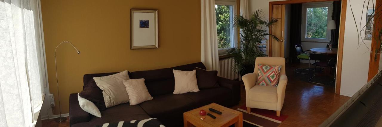 Stadtnahe Wohnung Mit Kl.Balkon Und Parkplatz Oldenburg Exterior photo